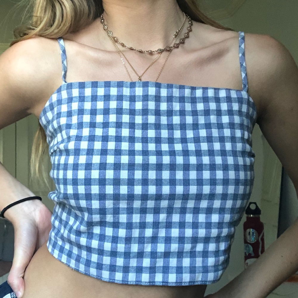brandy melville tie back blue and white crop top